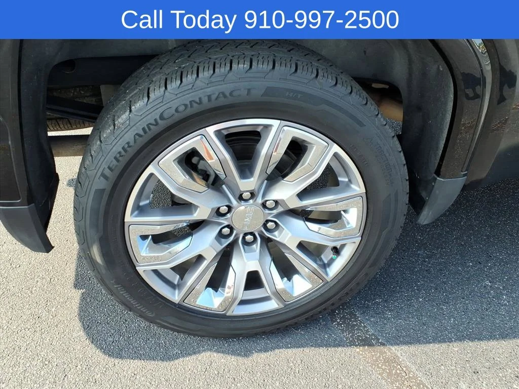 Used 2024 Onyx Black GMC Denali image 8