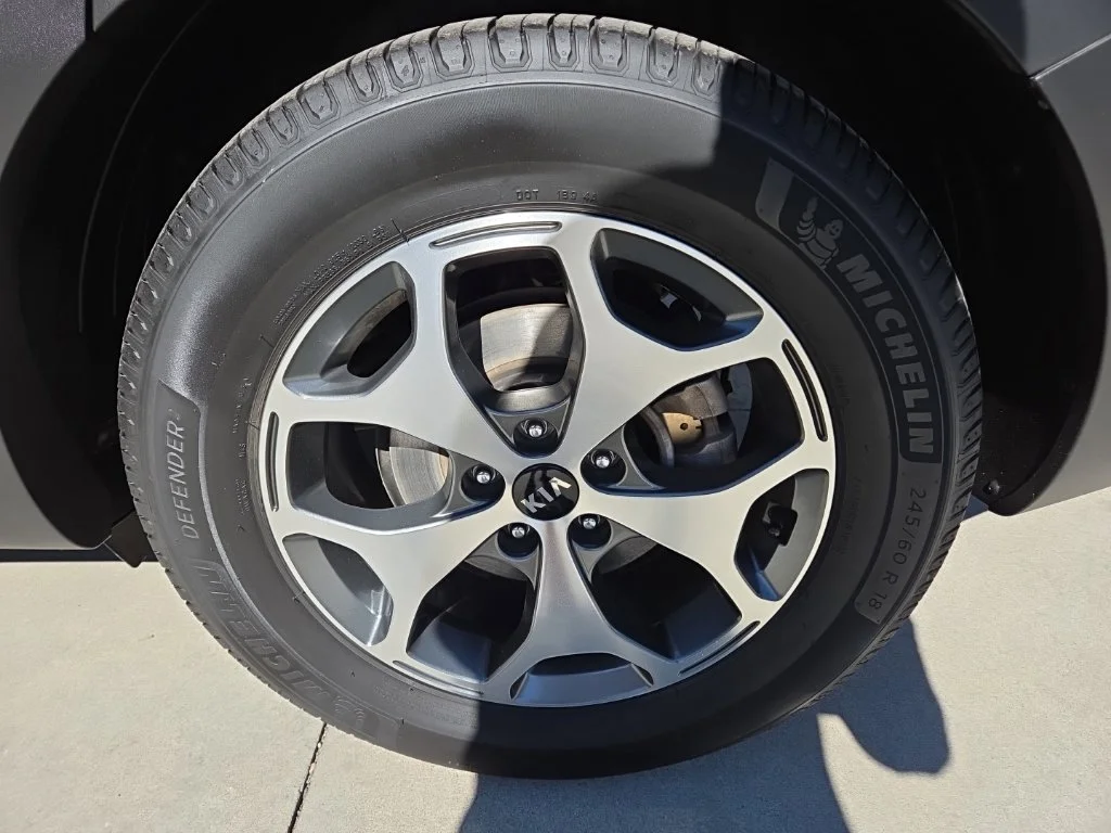 Used 2020 Gray Kia EX image 12