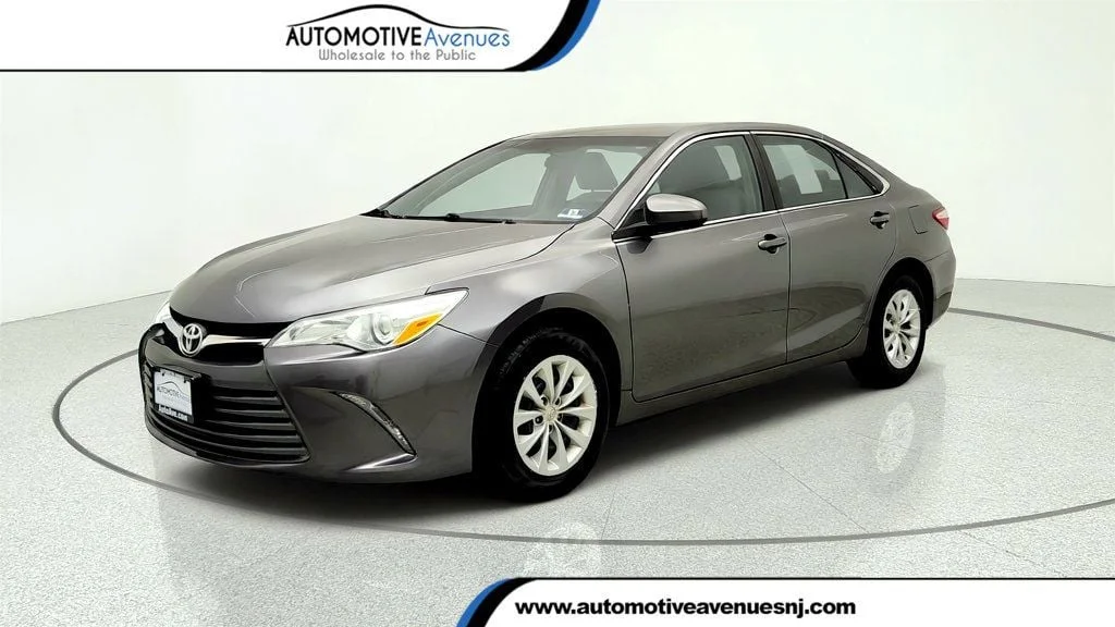 Used 2015 Predawn Gray Mica Toyota 4dr Sedan I4 Automatic LE image 1