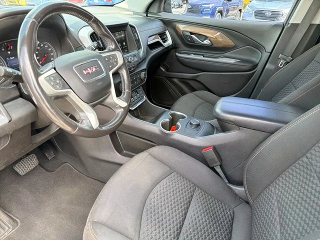 Used 2019 Black GMC SLE image 17