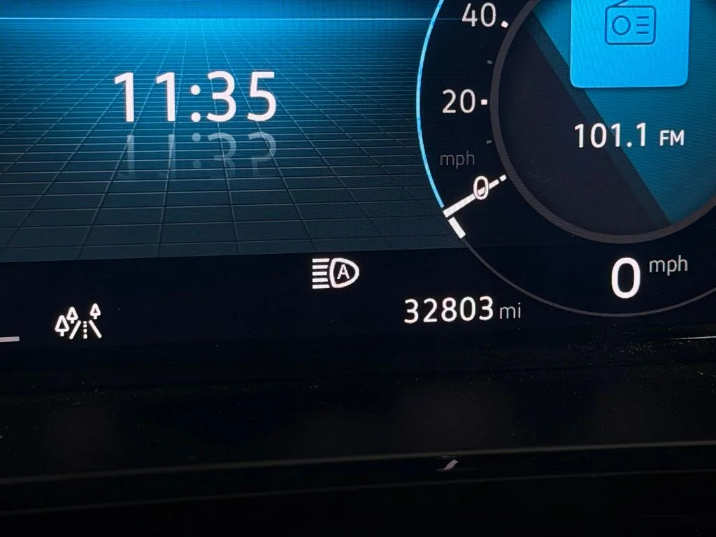 2025 Volkswagen Atlas Cross Sport SE w/Tech - Photo 14