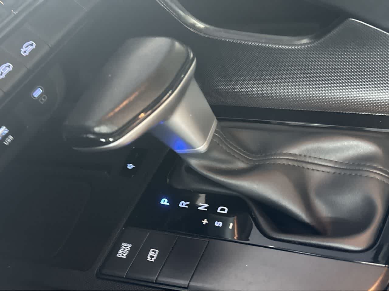 2025 Hyundai Elantra SEL - Photo 21