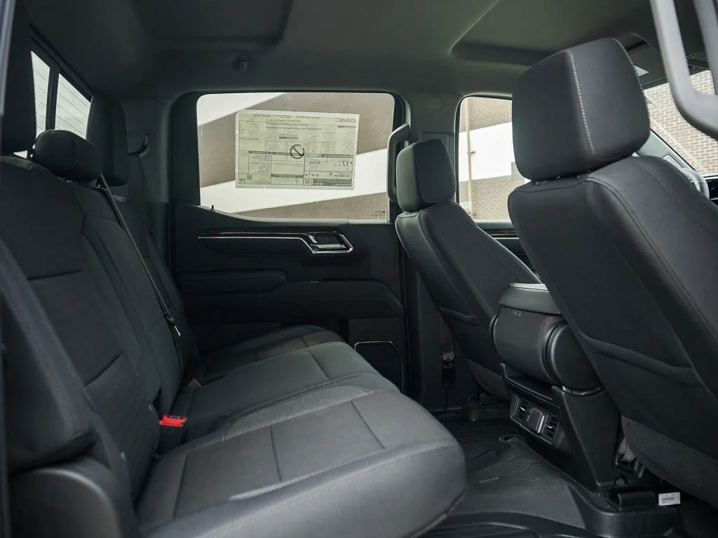 2026 GMC Sierra 1500 SLE - Photo 11