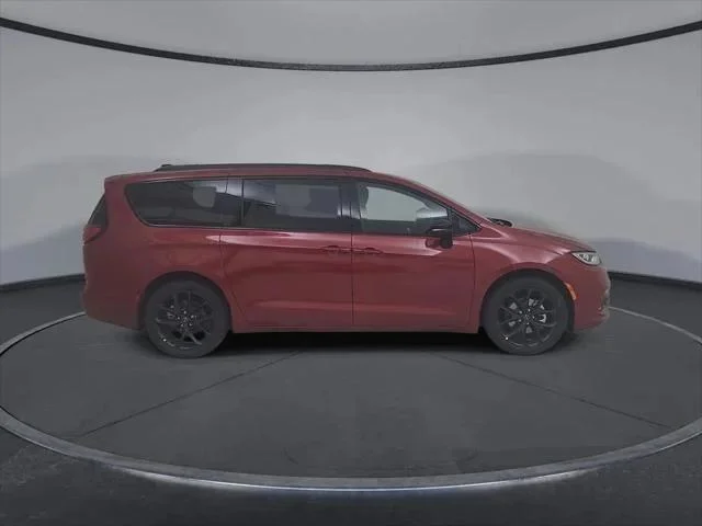 2026 Chrysler Pacifica Select - Photo 17