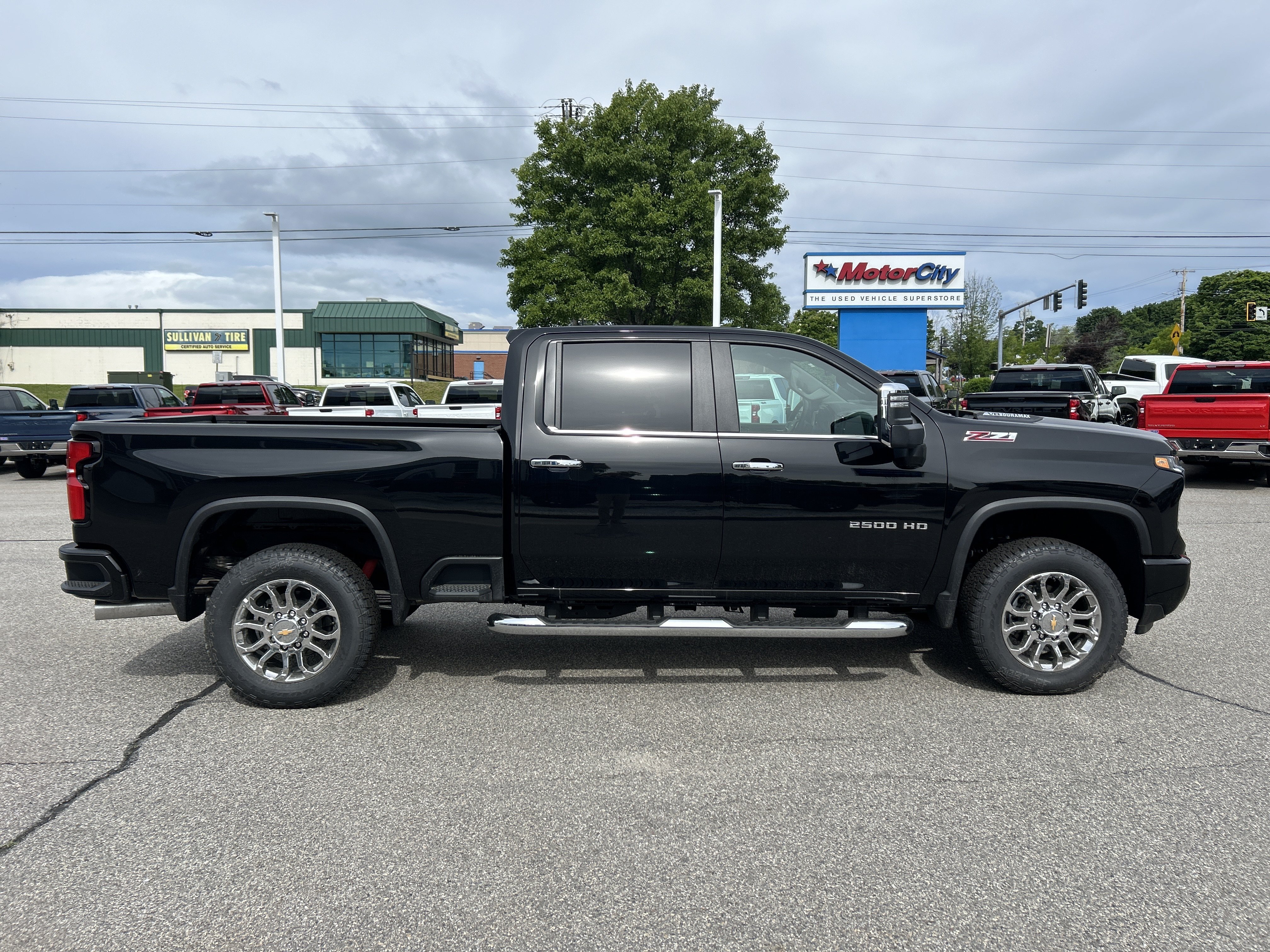 New 2026 Black Chevrolet LT image 7