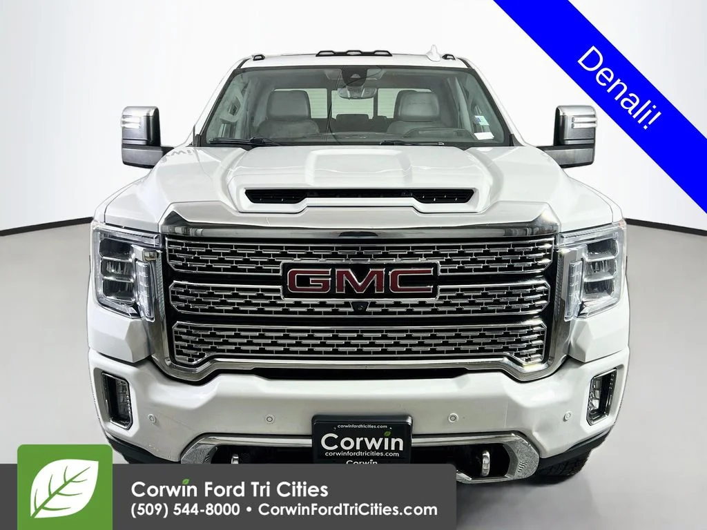 Used 2021 Summit White GMC Denali image 4