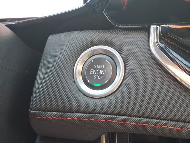 Used 2024 Black Chevrolet Z71 image 11