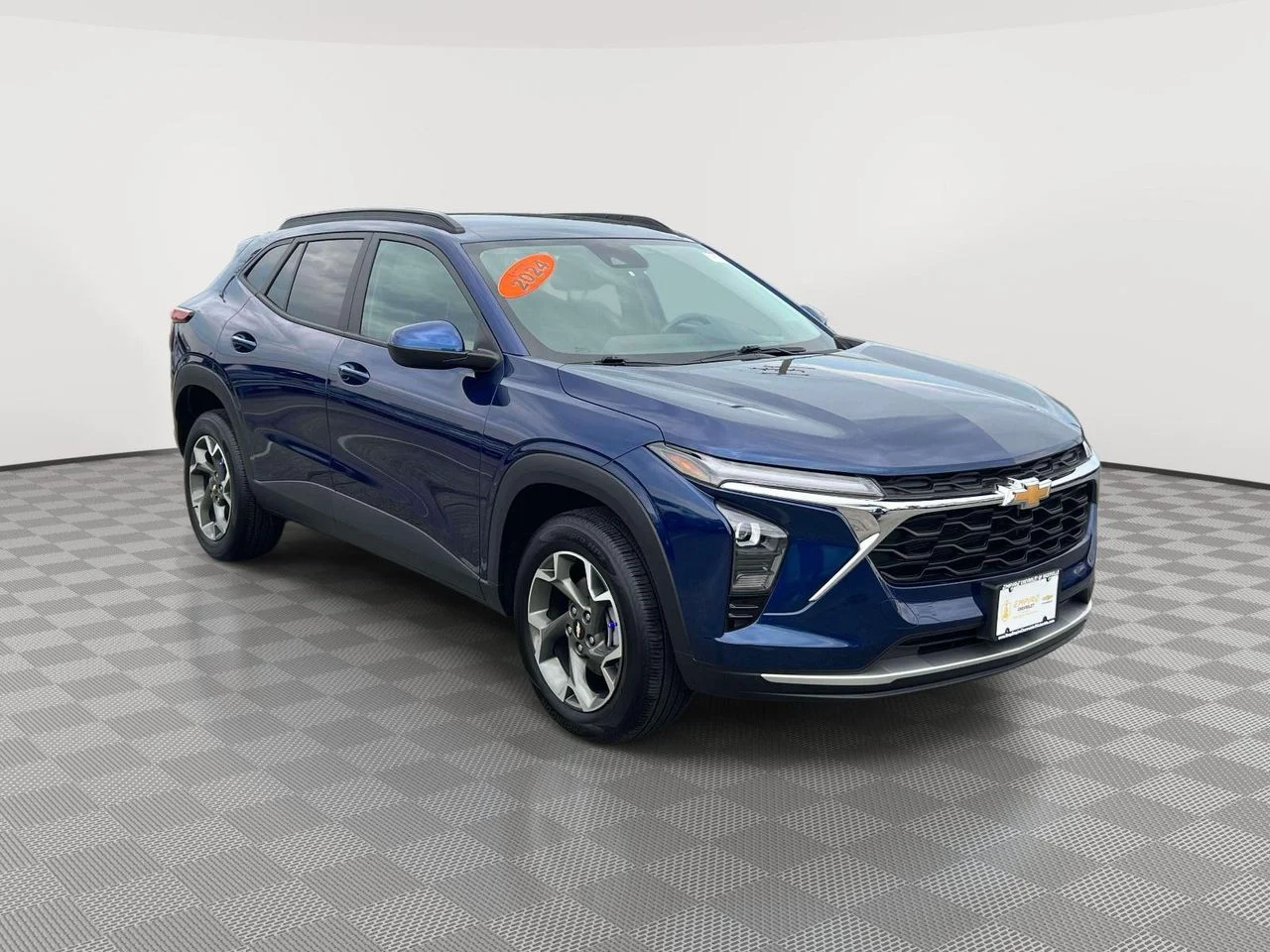 Used 2024 Blue Glow Metallic Chevrolet FWD LT image 1