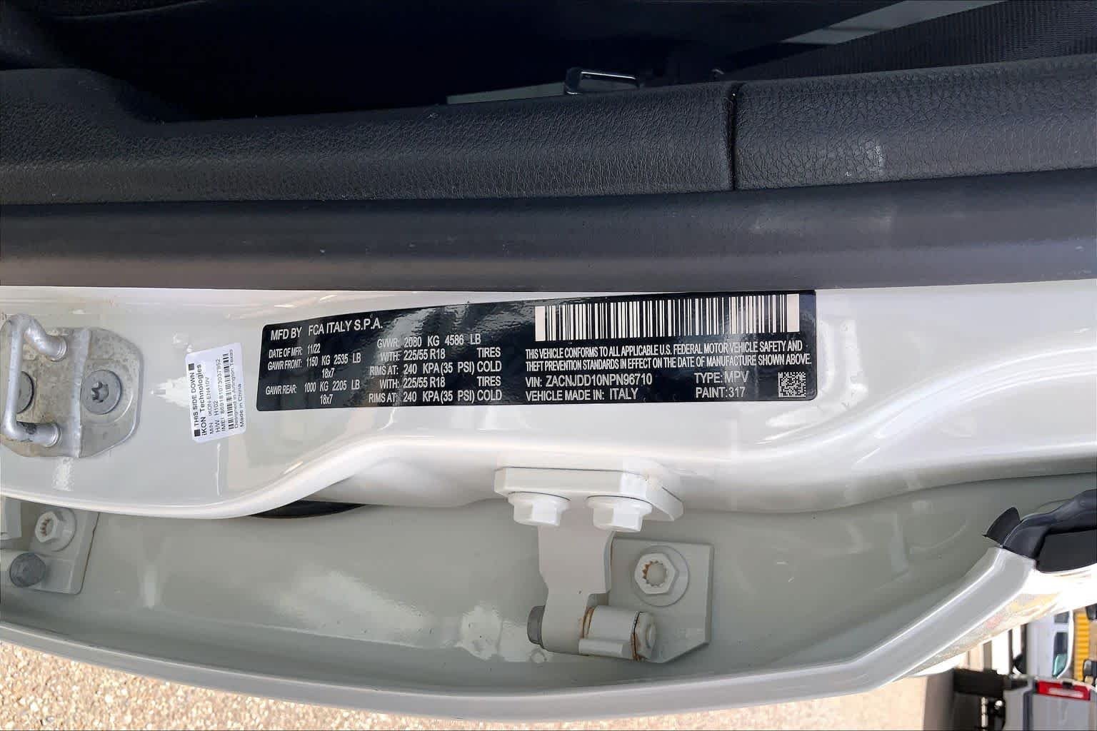 Used 2022 Alpine White Clearcoat Jeep Limited image 37