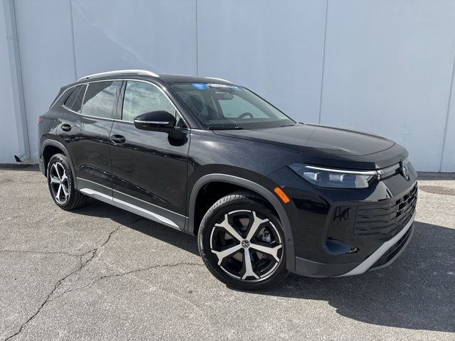 New 2026 Deep Black Volkswagen 2.0T SE image 2