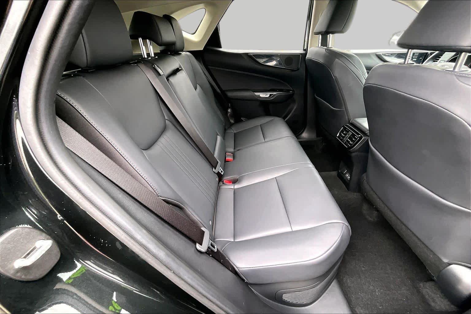 2026 Lexus NX Hybrid 350h - Photo 20