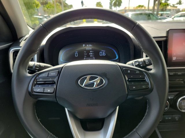 2024 Hyundai Venue SEL - Photo 21