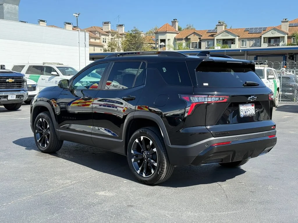 Used 2026 Mosaic Black Metallic Chevrolet RS image 9