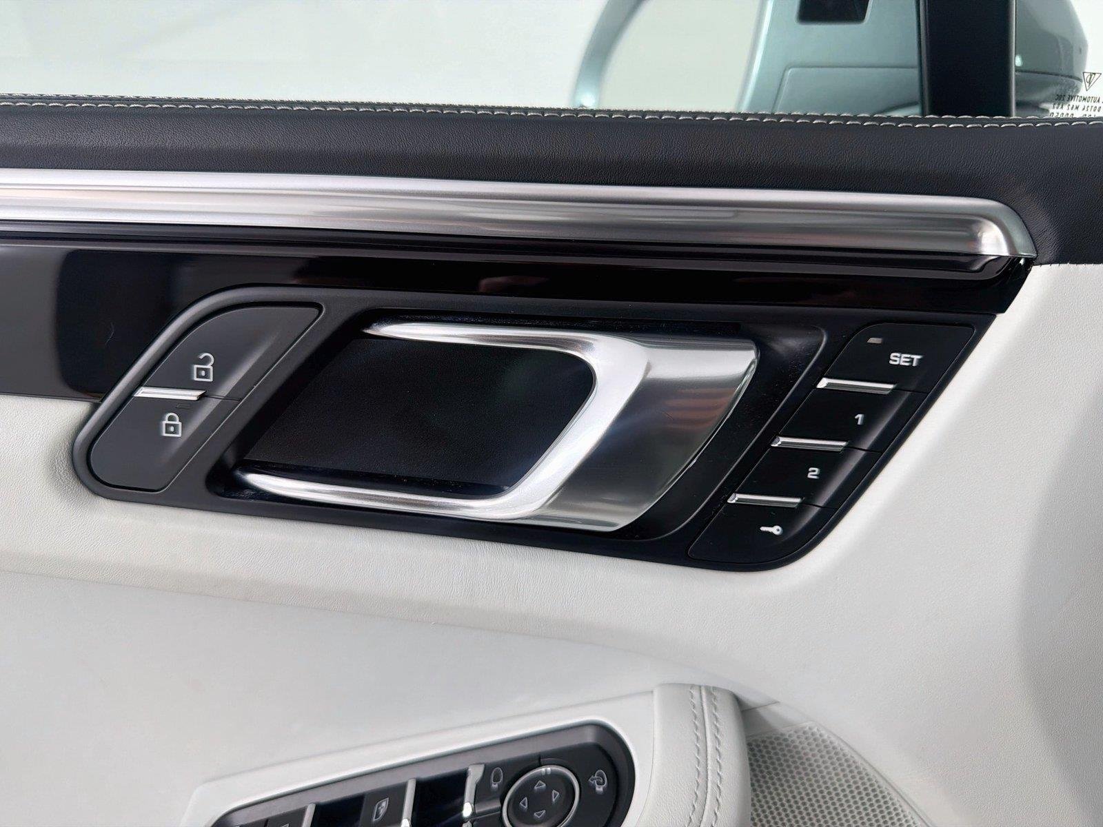 Used 2023 Dolomite Silver Metallic Porsche S image 5