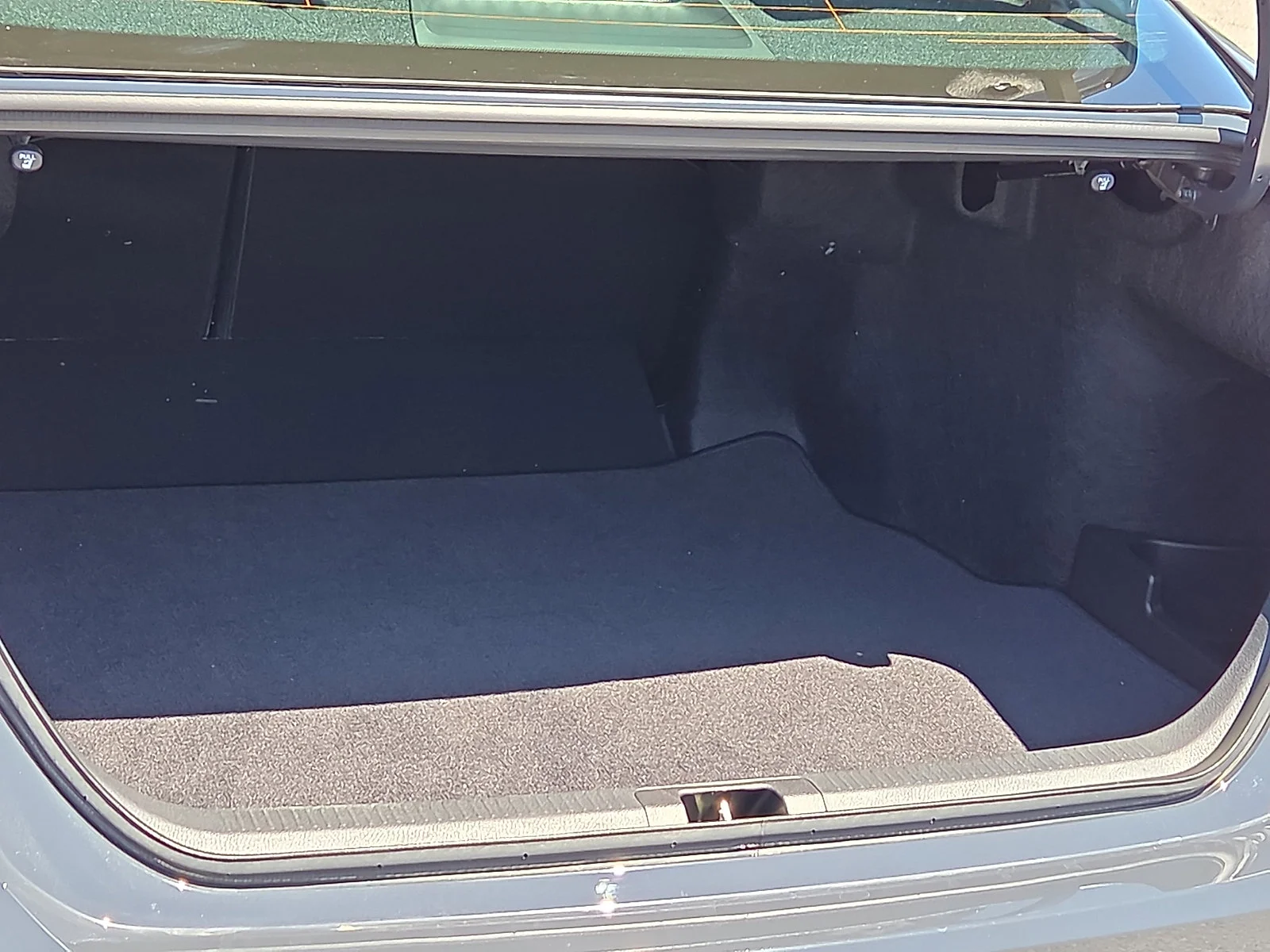 2026 Toyota Camry XLE - Photo 6