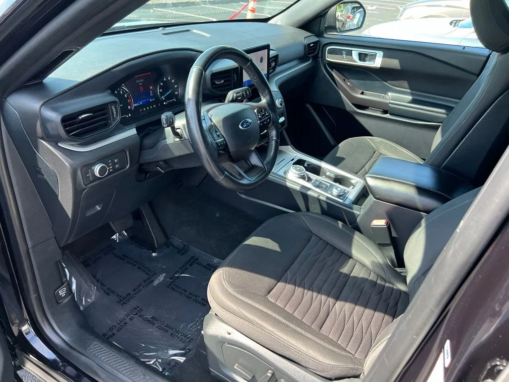 2020 Ford Explorer XLT - Photo 10