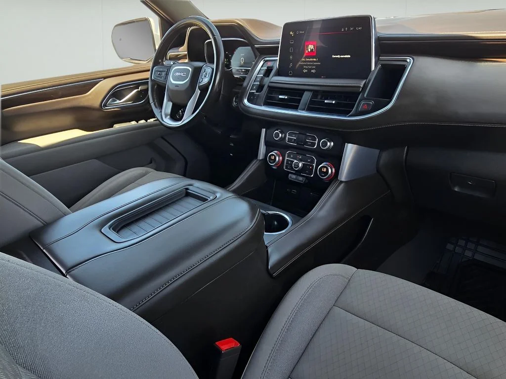 Used 2022 Summit White GMC SLE image 14