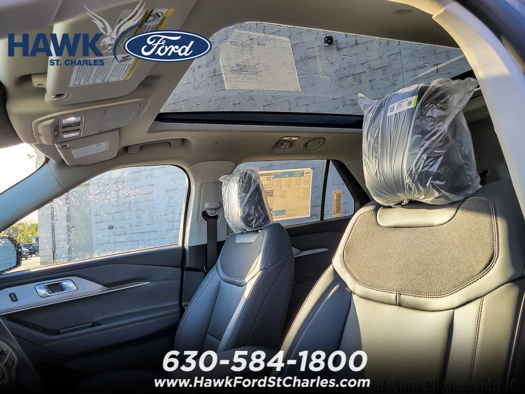 New 2026 Agate Black Metallic Ford Active image 8