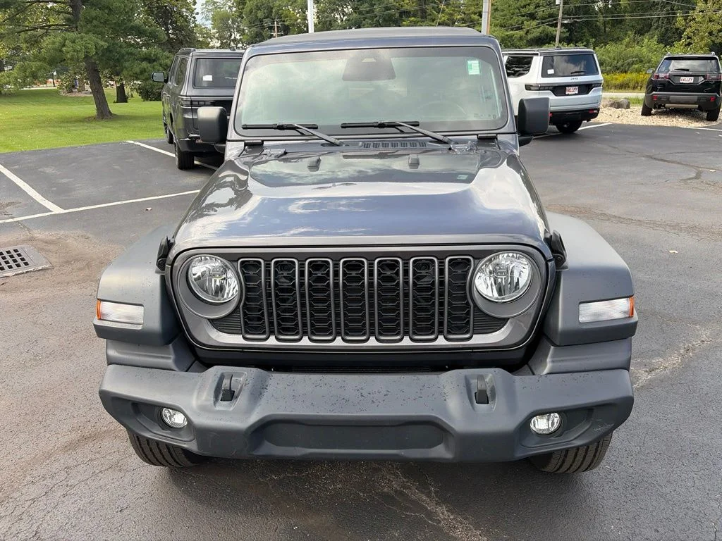 Certified Used 2025 Gray Jeep Sport S image 3