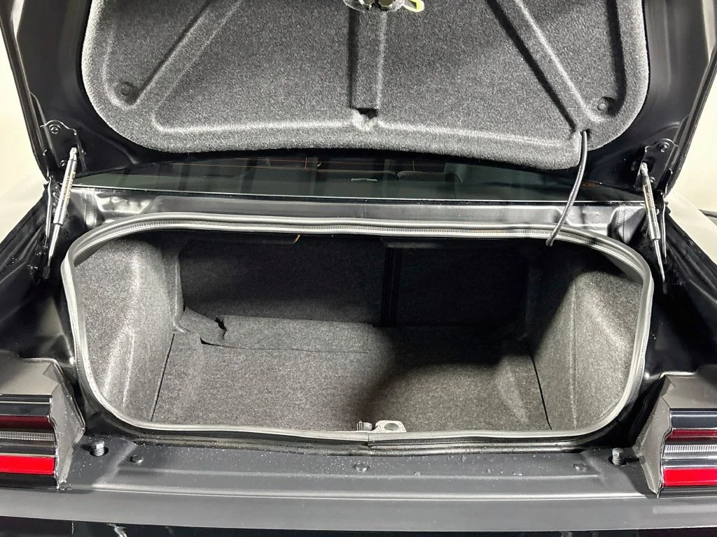 Used 2022 Black Dodge R/T Scat Pack image 21