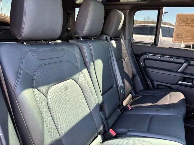 Used 2025 Black Land Rover 110 P300 image 21