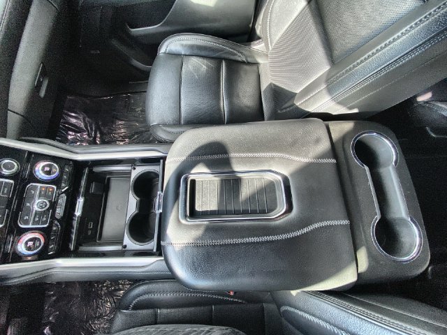 Used 2023 Onyx Black GMC Denali image 21