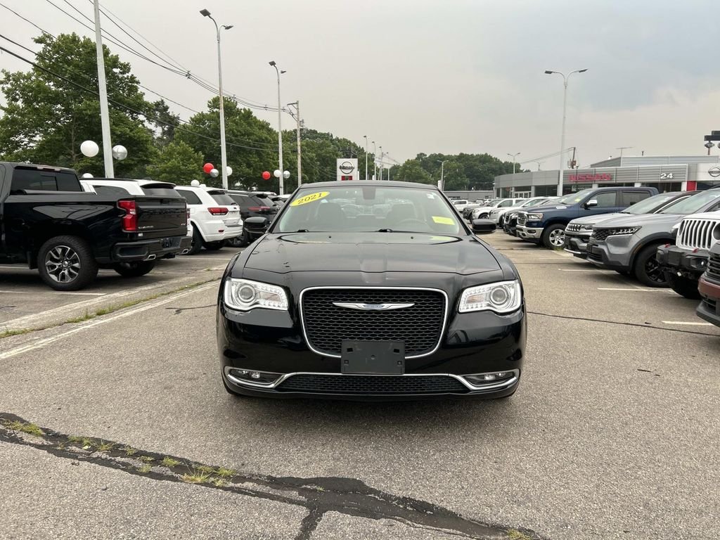 Used 2021 Black Chrysler Touring image 8