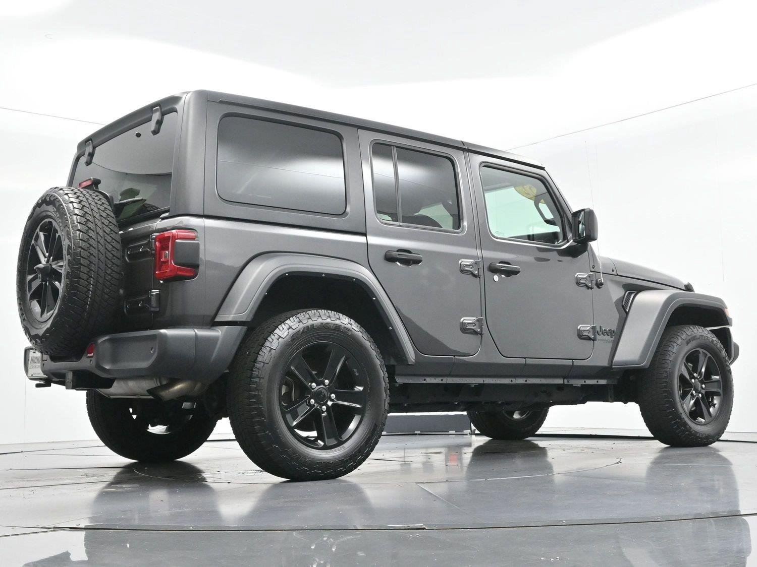 Used 2022 Granite Crystal Metallic Clearcoat Jeep Unlimited Sport Altitude image 50