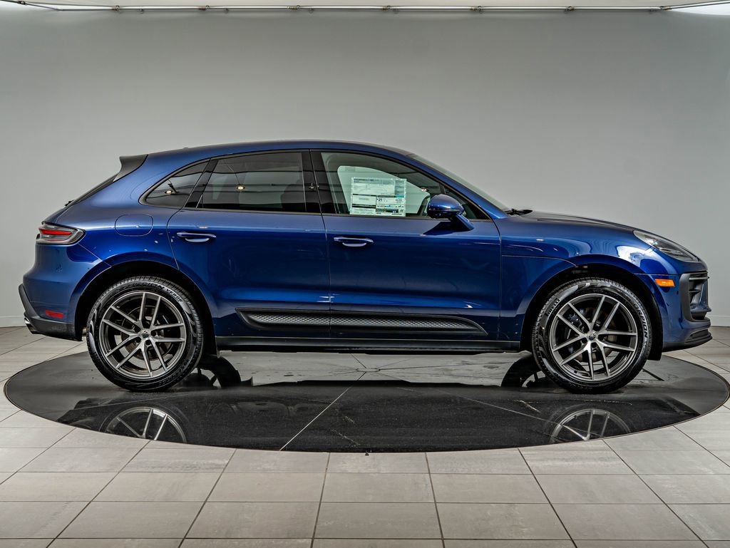 New 2026 Gentian Blue Metallic Porsche  image 9