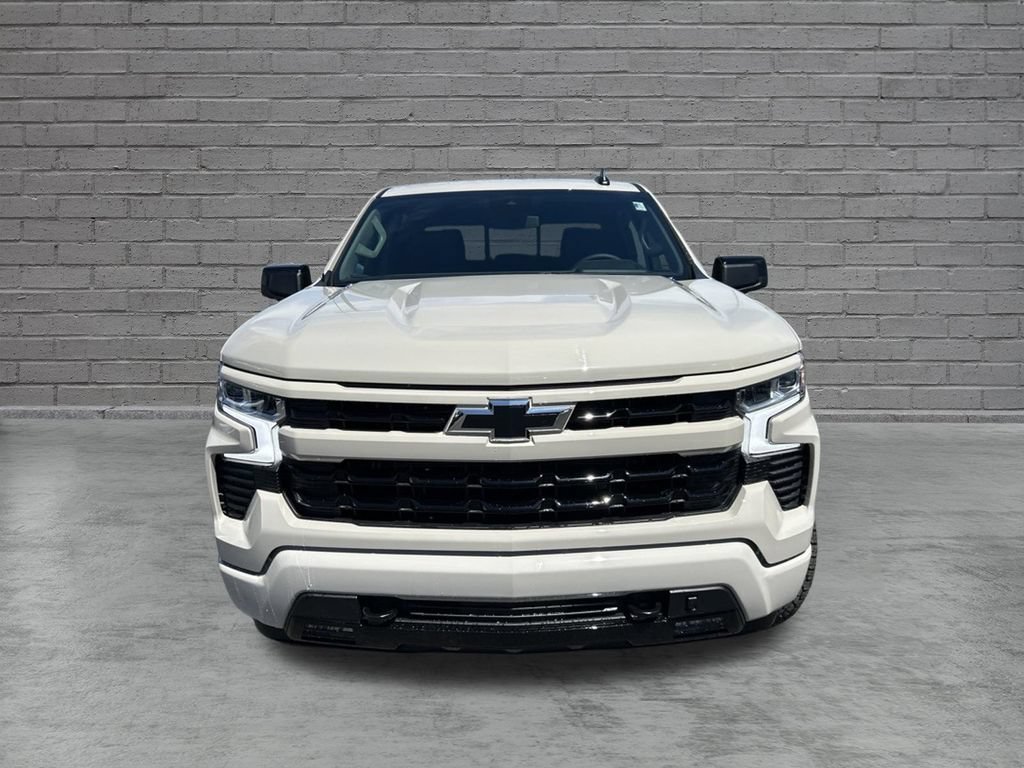New 2026 White Sands Chevrolet RST image 2