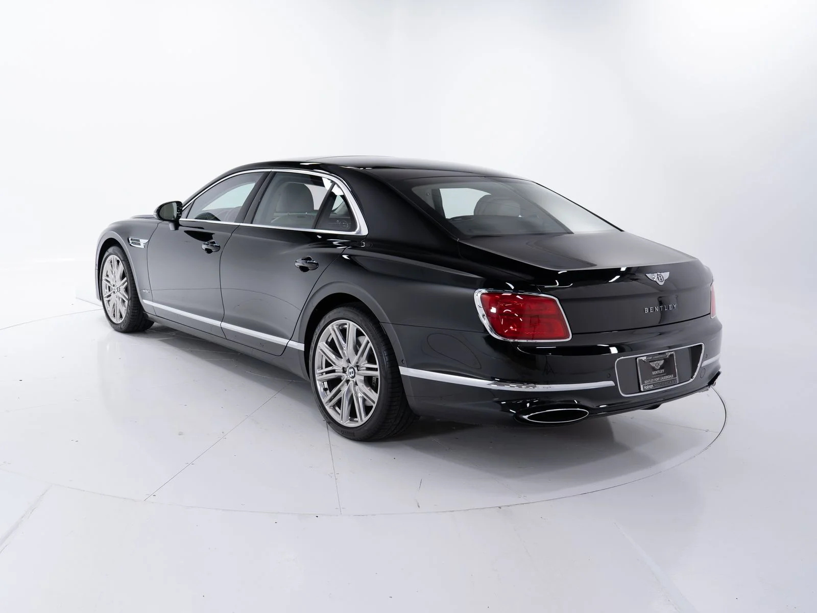 Certified Used 2021 Beluga Bentley W12 image 3
