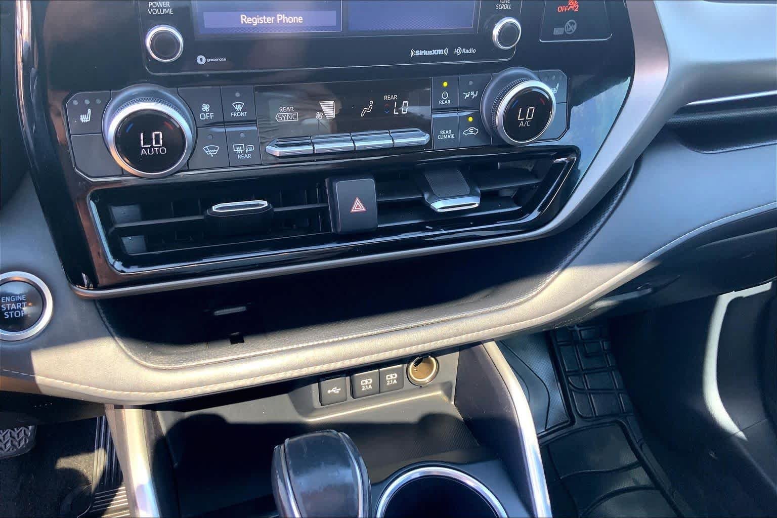Used 2020 Magnetic Gray Metallic Toyota XLE image 35
