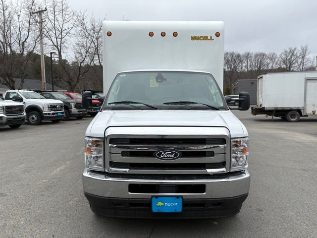 New 2026 Oxford White Ford E-450 DRW image 2