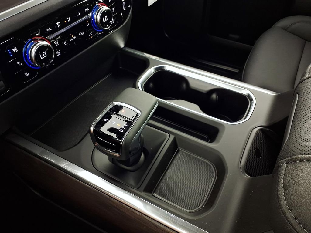 2026 GMC Sierra 1500 SLT - Photo 19