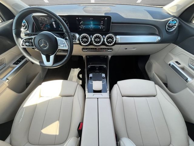 Used 2020  Mercedes-Benz GLB 250 image 20