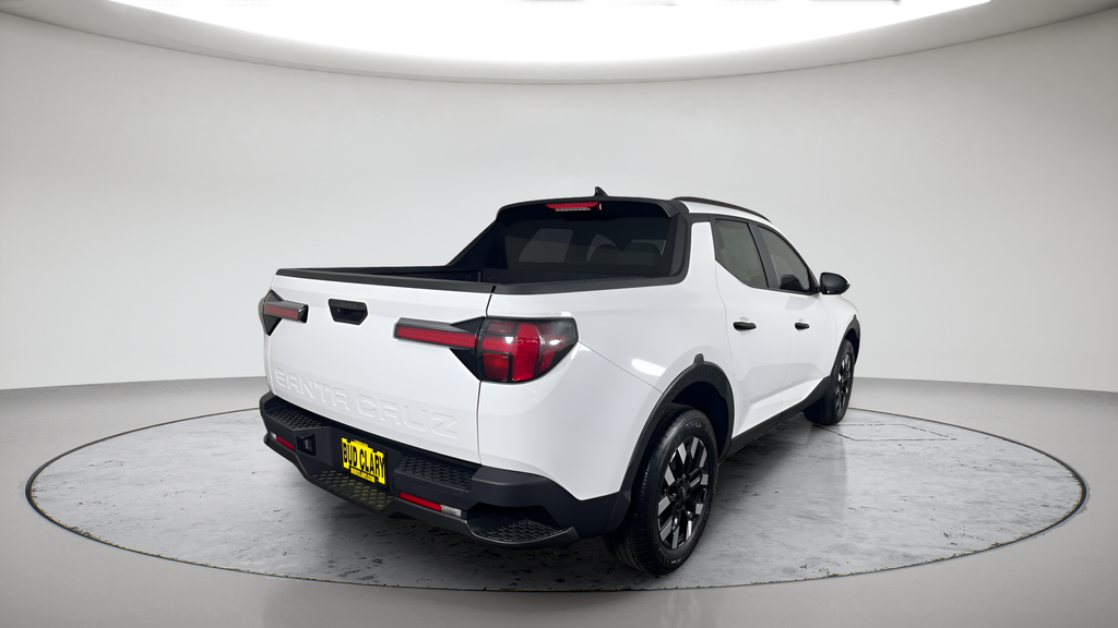 Used 2025 White Hyundai SEL image 3