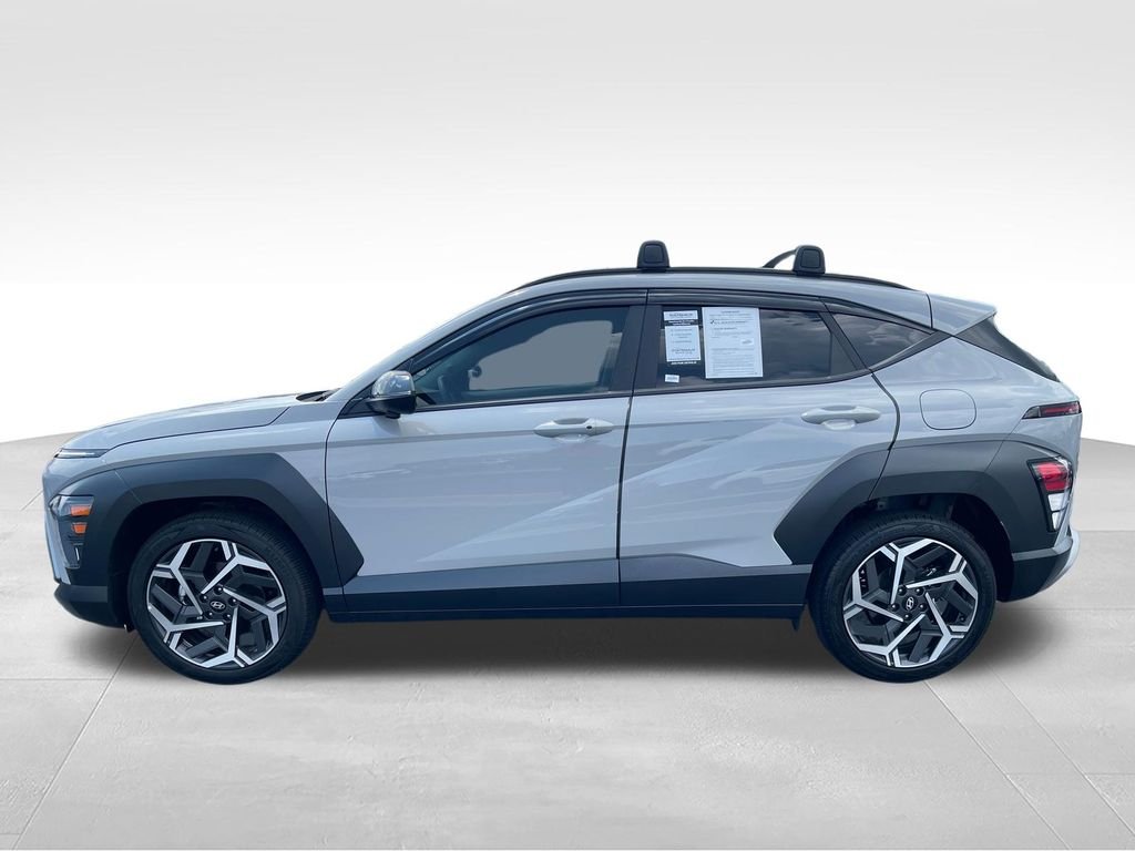 Used 2026 Gray Hyundai SEL Premium image 2