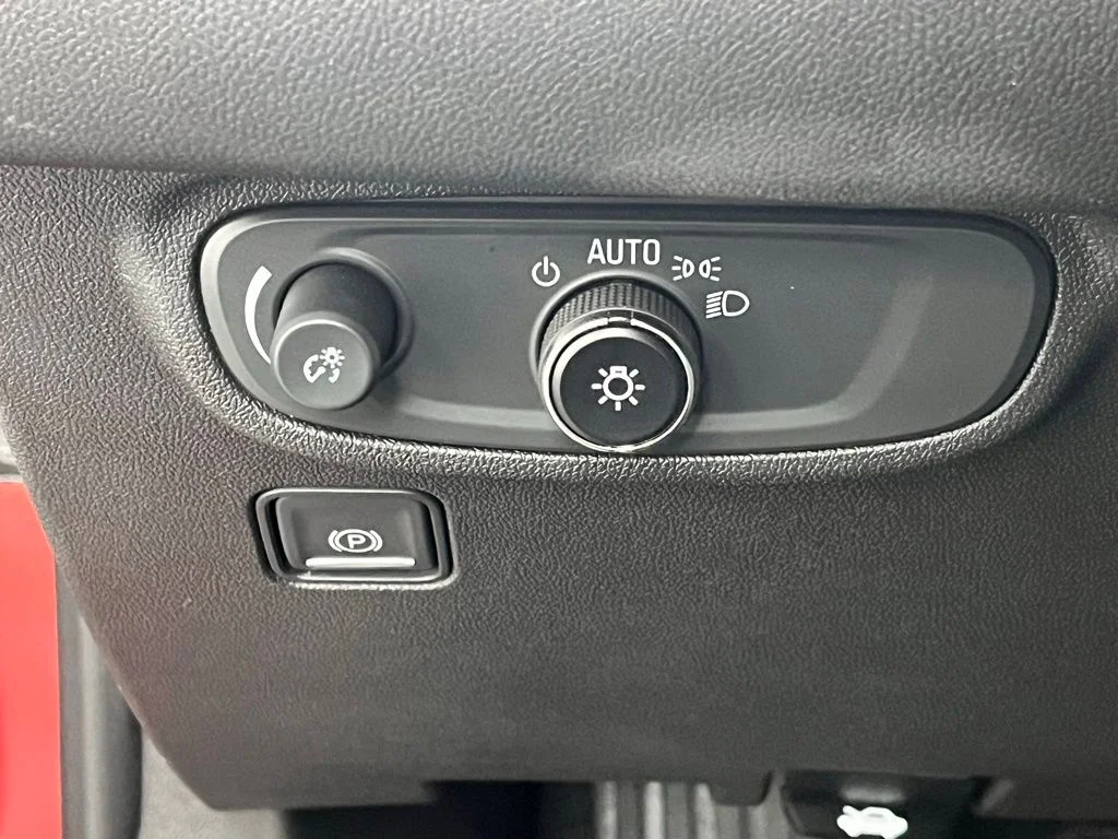 Used 2023 Red GMC SLE image 24