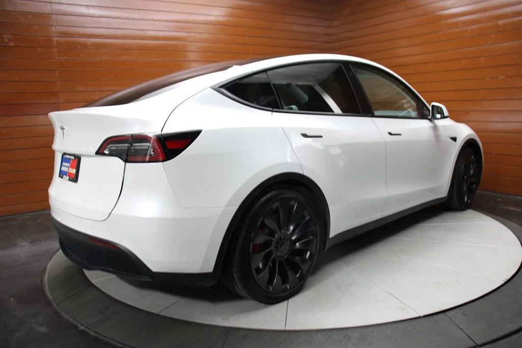 Used 2023 Pearl White Multi-Coat Tesla Performance image 12