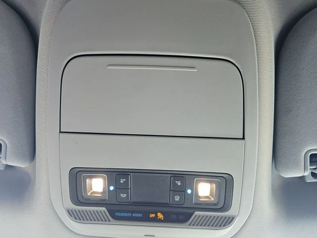 Used 2023 White Ford XL image 21