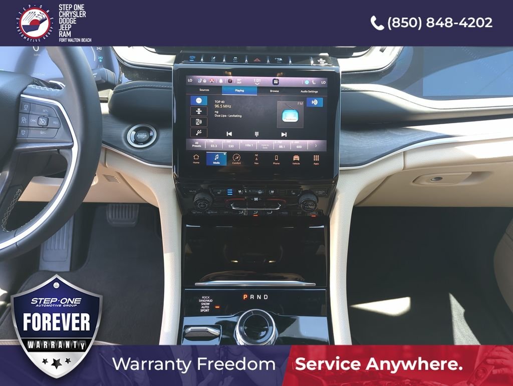 Used 2022 Black Jeep 4xe image 24