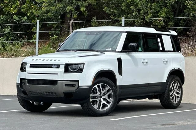 2026 Land Rover Defender 110 S