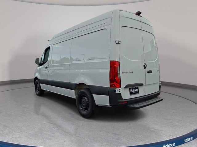 New 2026 Arctic White Mercedes-Benz Cargo 144 WB image 5