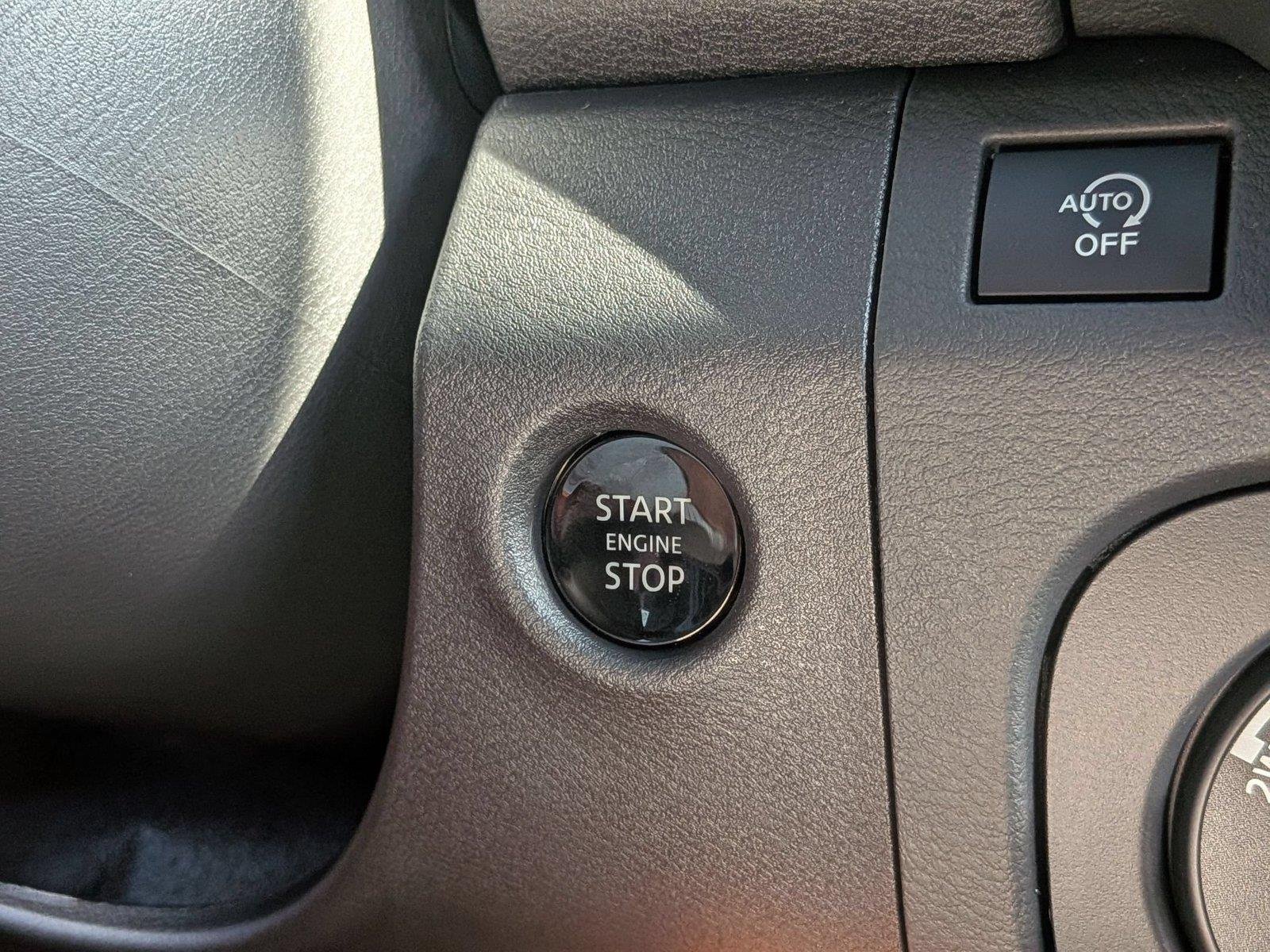 New 2027 Boulder Gray Pearl Nissan Crew Cab PRO-4X® image 29