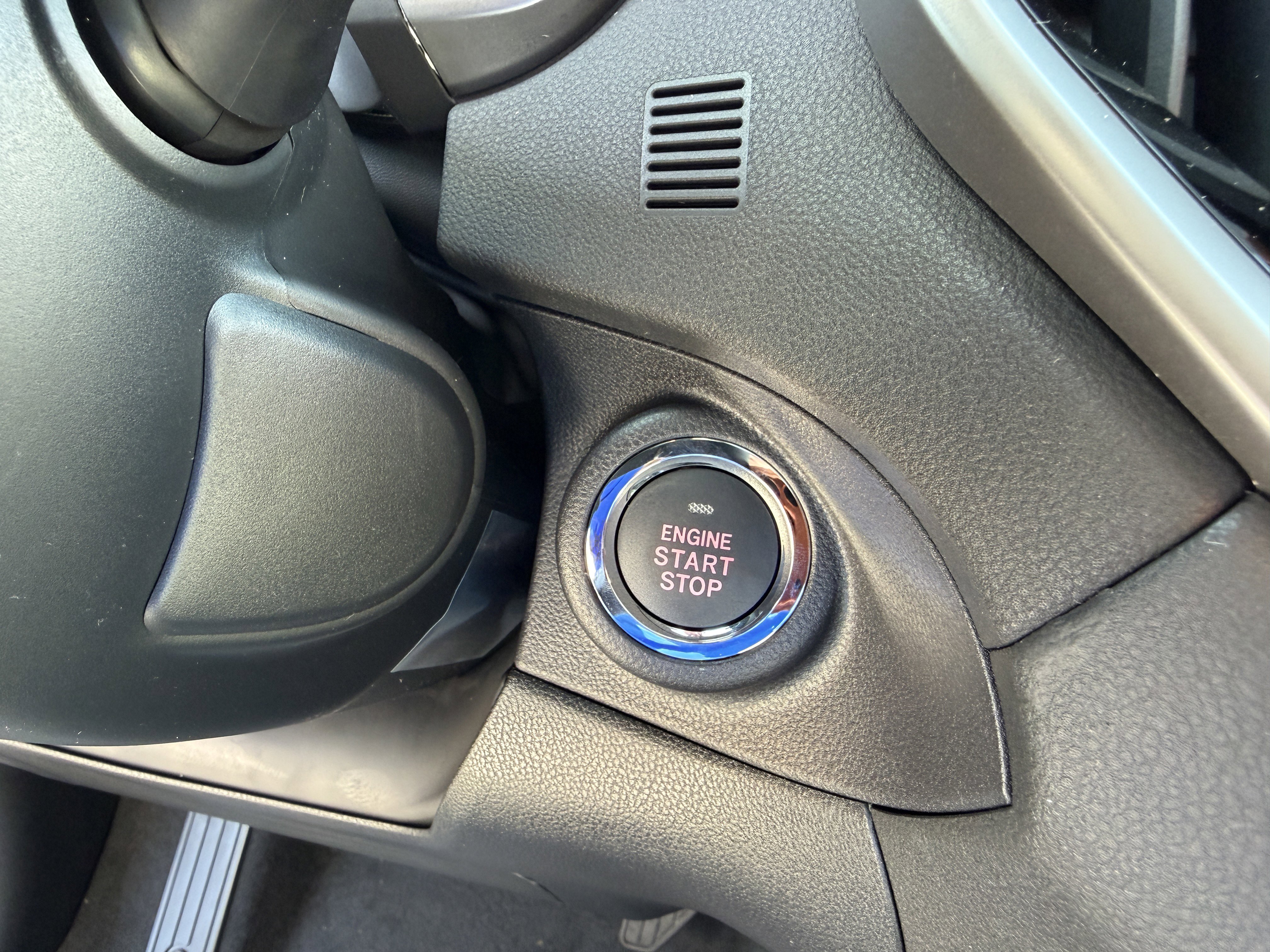 2026 Subaru Ascent Limited - Photo 19