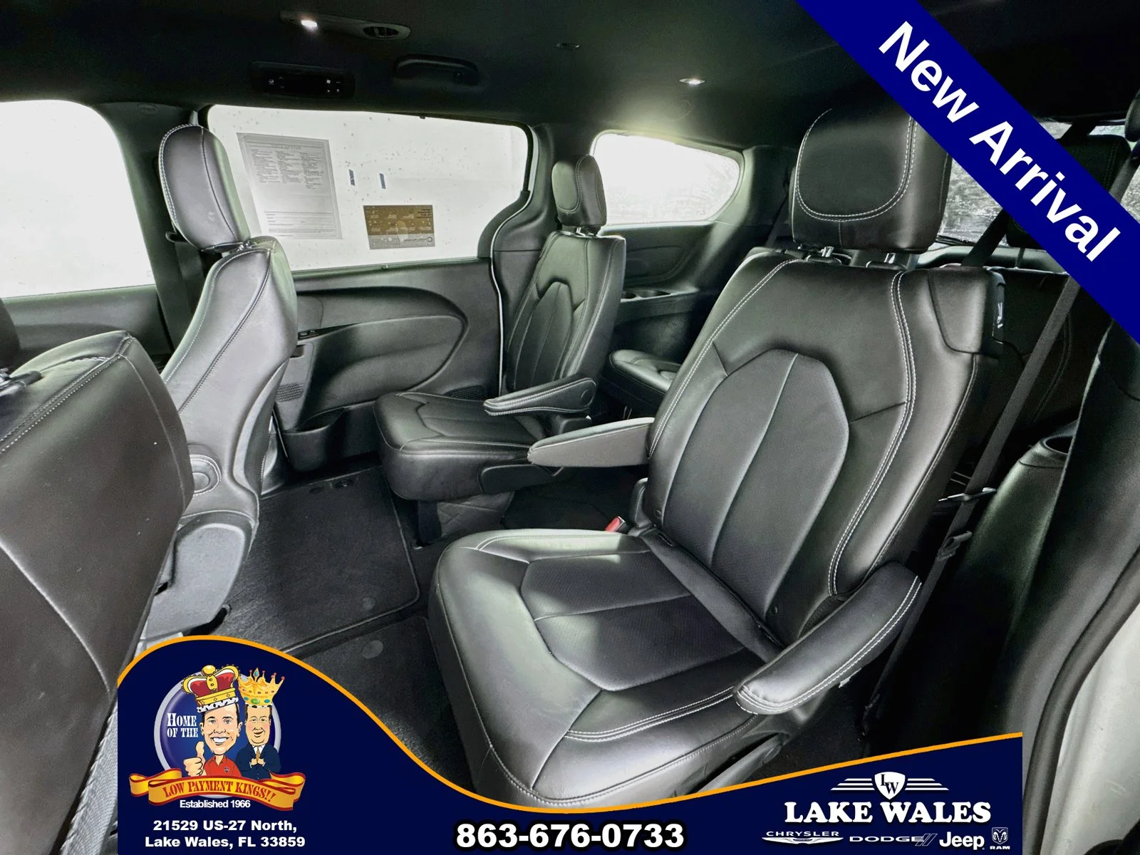 Used 2026 White Chrysler Select image 22