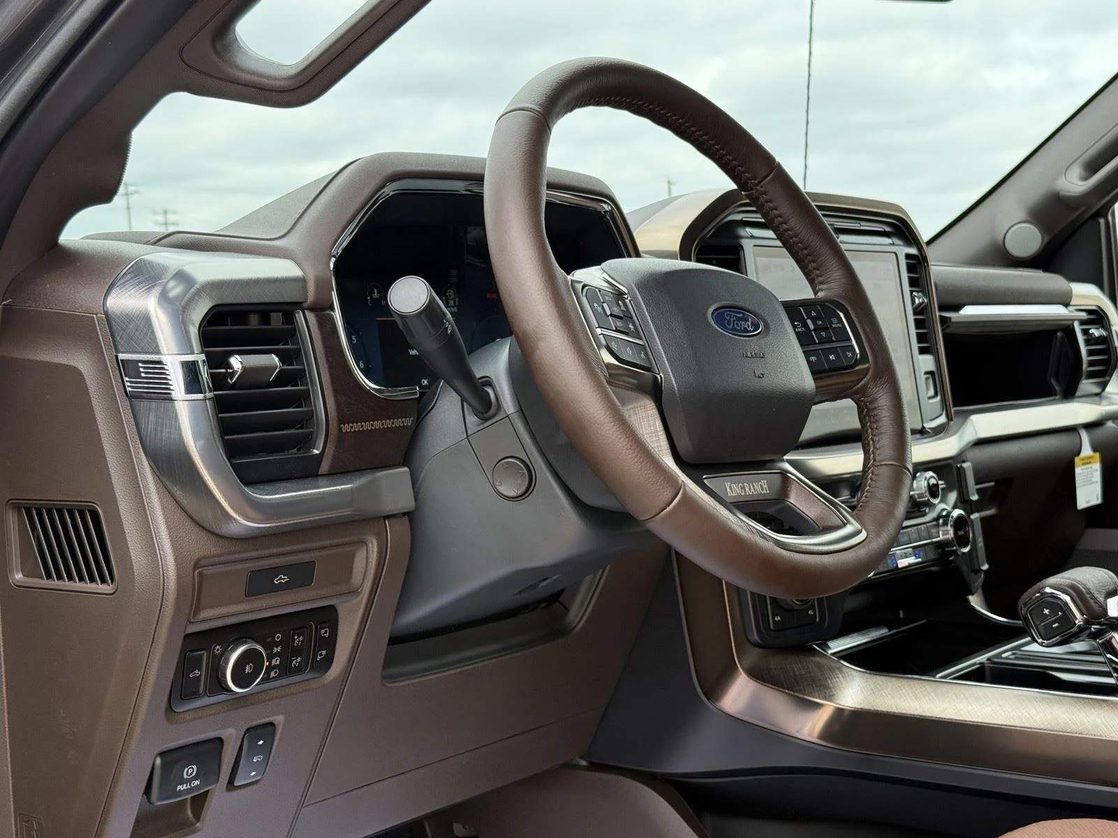 New 2026 Carbonized Gray Metallic Ford King Ranch® image 11