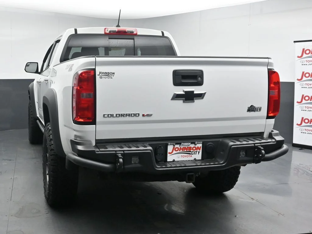 Used 2019 White Chevrolet ZR2 image 6