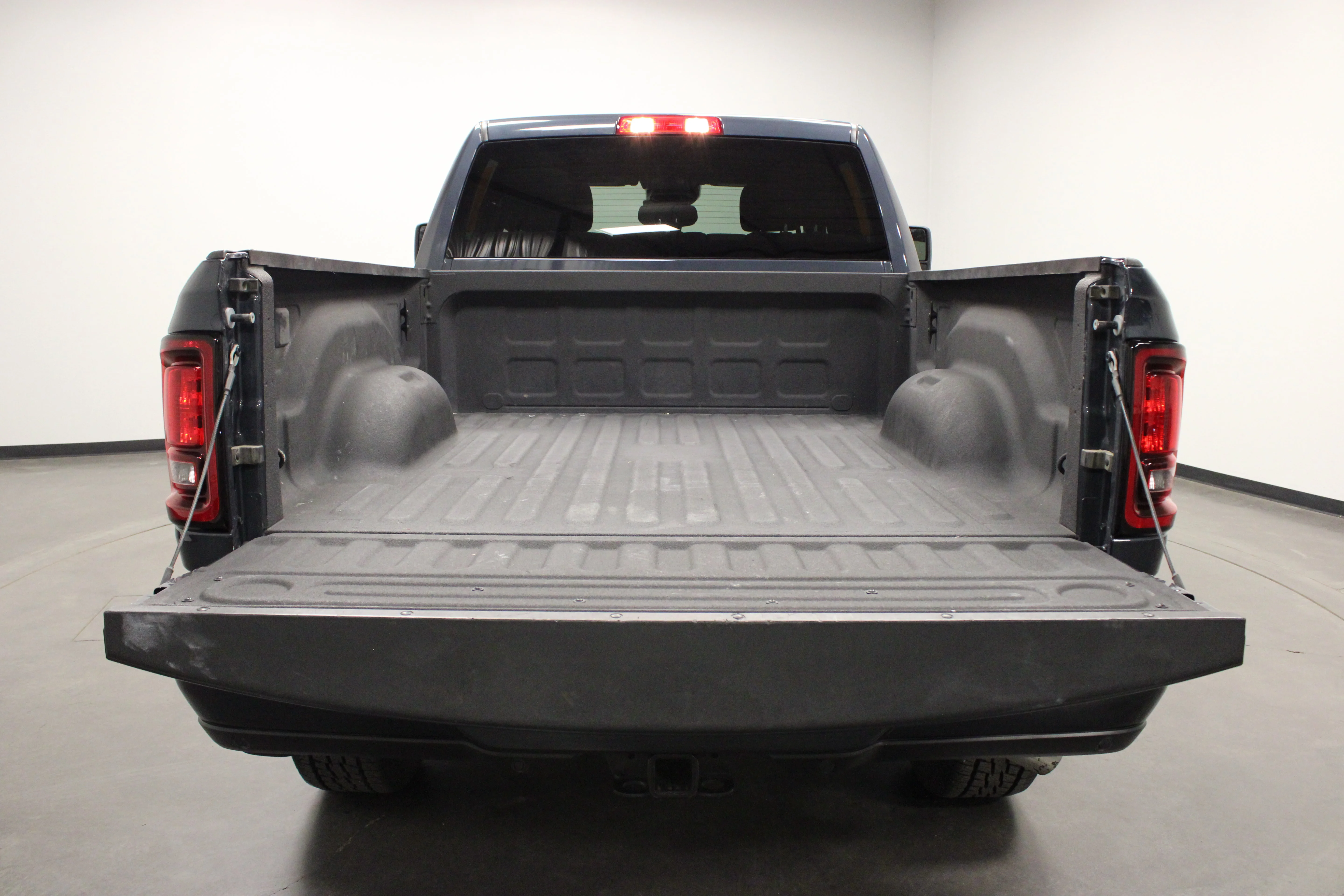 Used 2025 Forged Blue Metallic Ram Big Horn image 14
