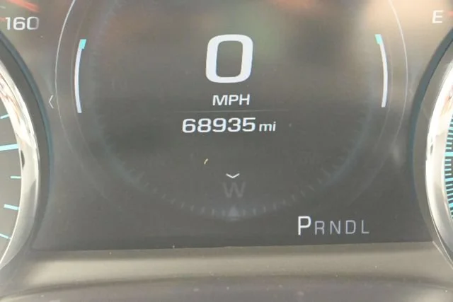 Used 2018 QUICKSILVER METALLIC GMC Denali image 15